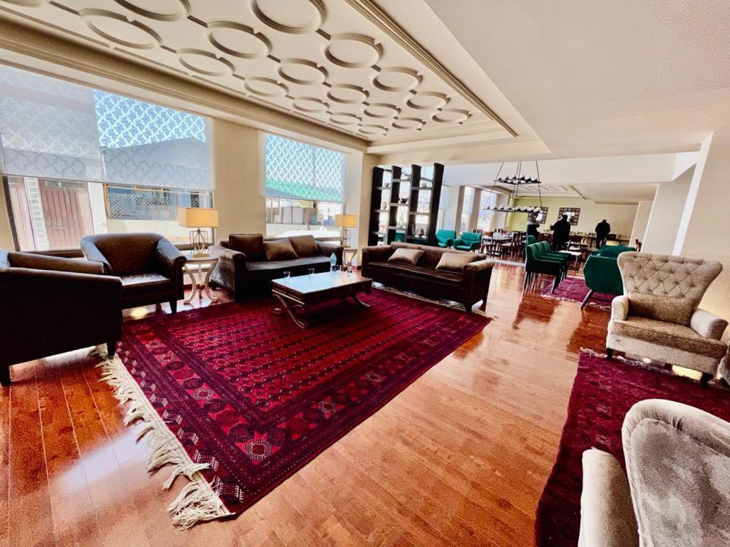 Shelton Suites Bhurban Exterior foto